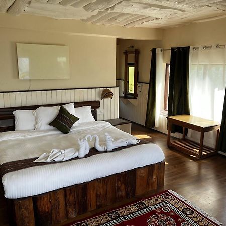 The Nettle And Fern Farmstay Pelling Exterior foto