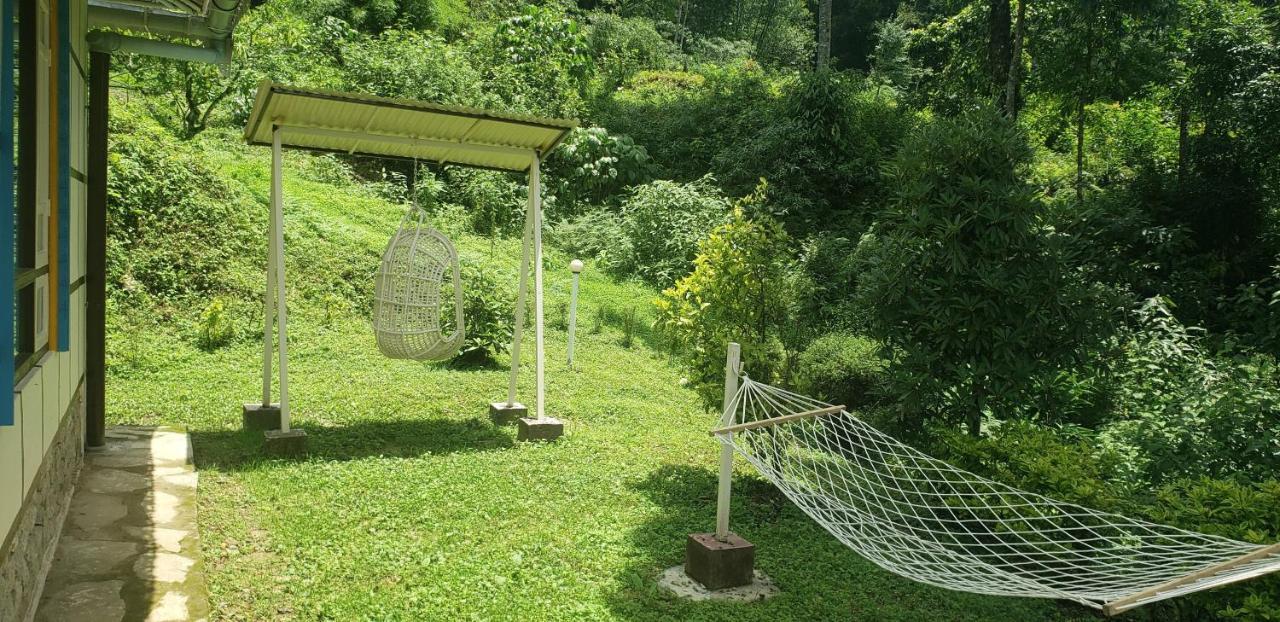 The Nettle And Fern Farmstay Pelling Exterior foto