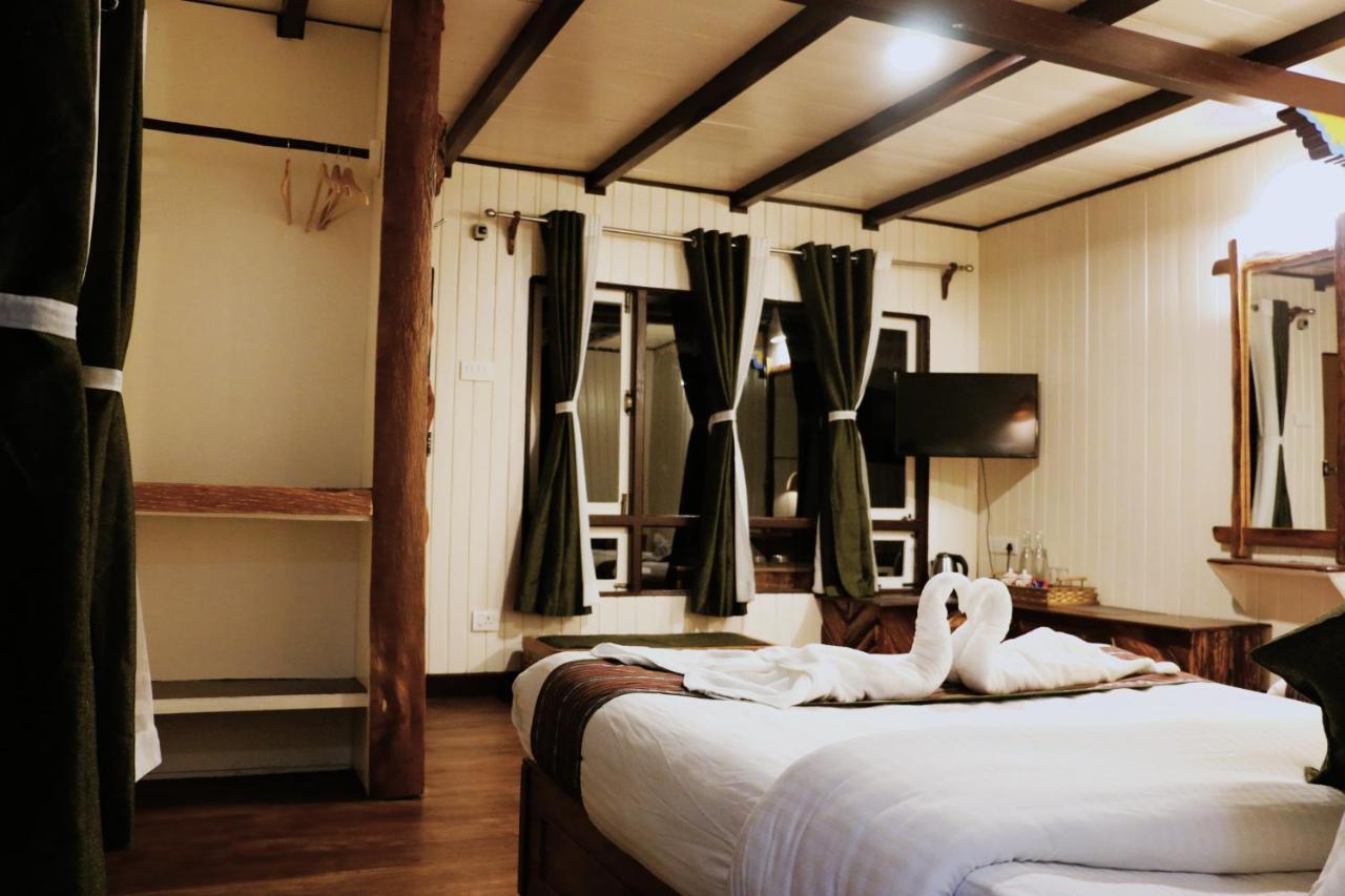 The Nettle And Fern Farmstay Pelling Exterior foto
