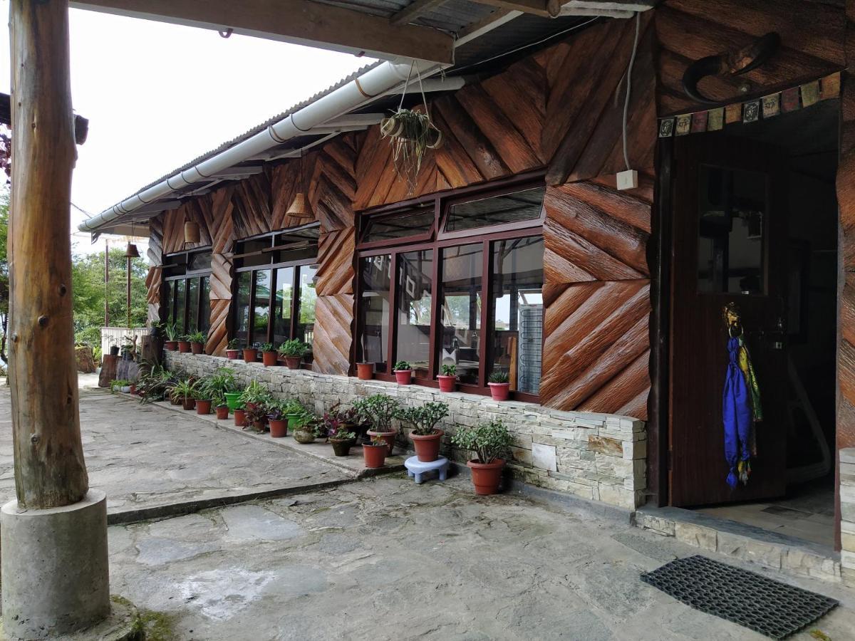 The Nettle And Fern Farmstay Pelling Exterior foto